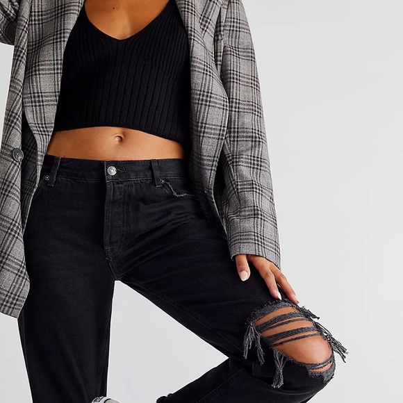 Free People We the Free Maggie Mid-Rise Straight-Leg Jeans size 28, wash black - Picture 6 of 8